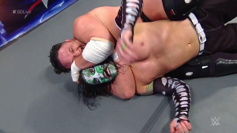 This was a very clear botch to see from the referee